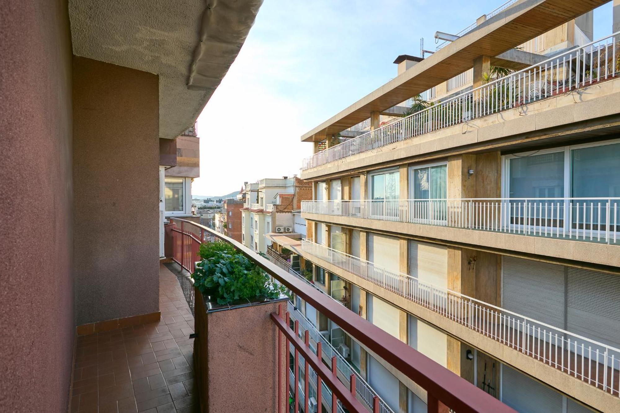 73cop1034 - Spacious With Terrace Appartamento Barcellona
